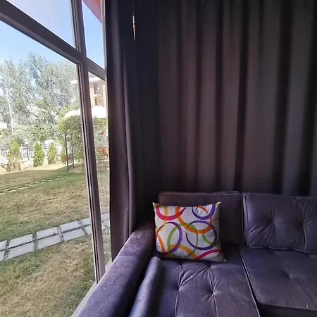 Rose Garden Omax Apartmanhotel Napospart