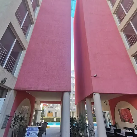 Rose Garden Omax Aparthotel Sunny Beach