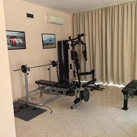 Rose Garden Omax Апарт-отель 3*