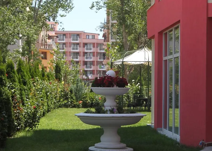 Lejlighedshotel Rose Garden Omax