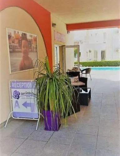 Lejlighedshotel Rose Garden Omax