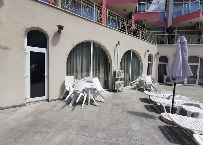 Rose Garden Omax Sunny Beach